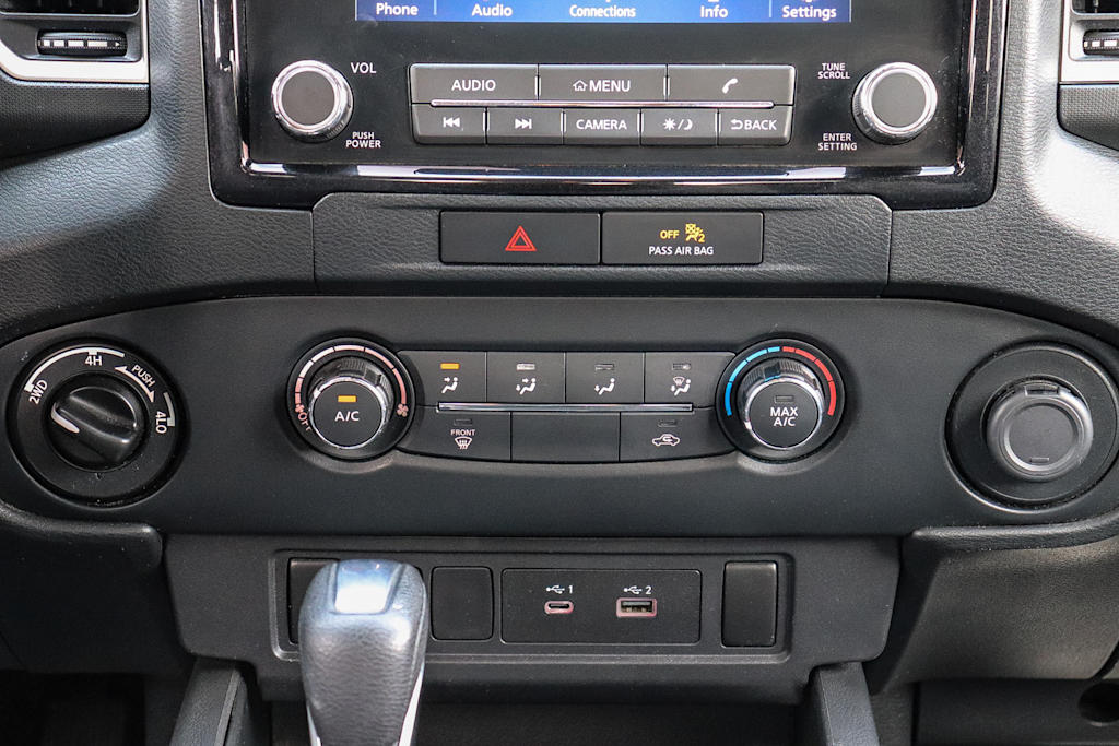 Thumbnail: 2022 Nissan Frontier - 21