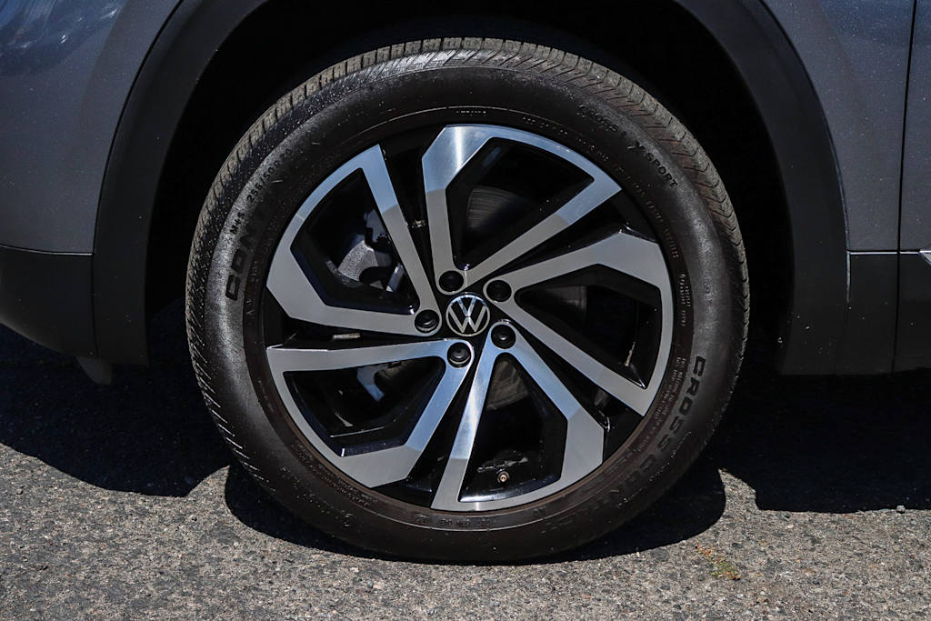 Thumbnail: 2023 Volkswagen Atlas - 22