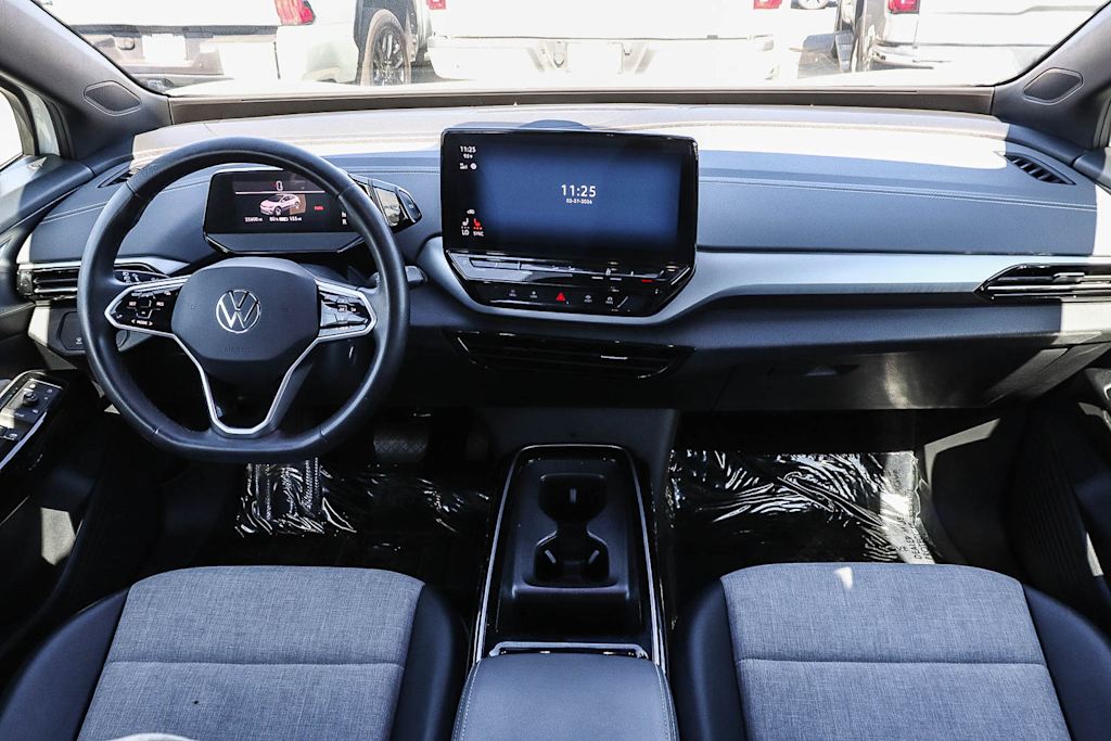 Thumbnail: 2023 Volkswagen ID.4 - 2