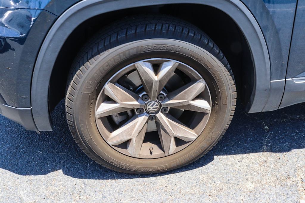 Thumbnail: 2018 Volkswagen Atlas - 16