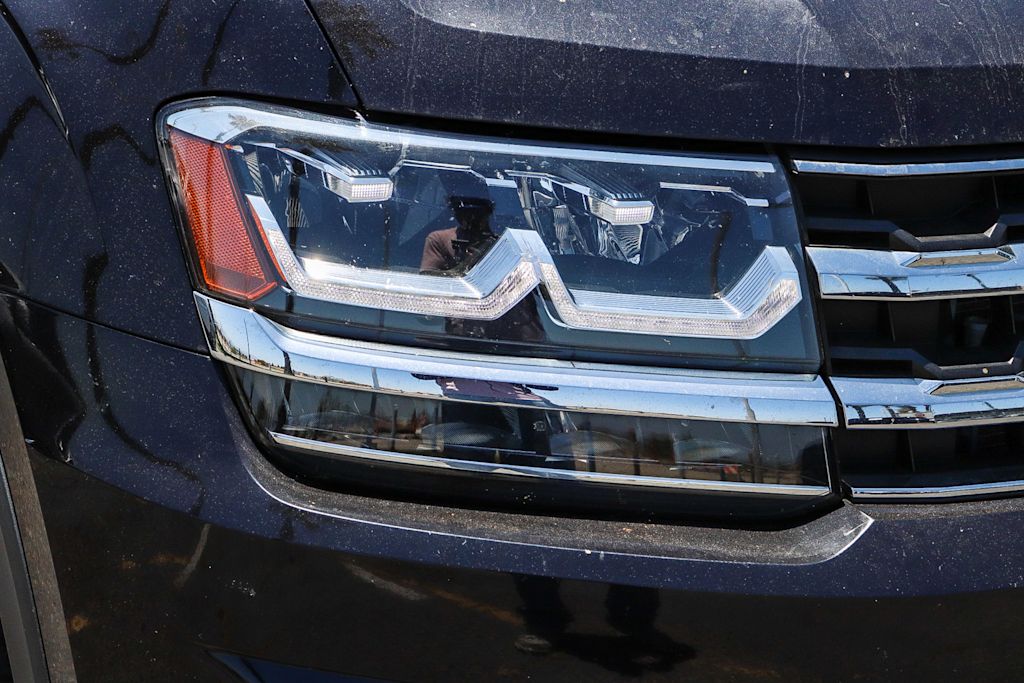 Thumbnail: 2018 Volkswagen Atlas - 17
