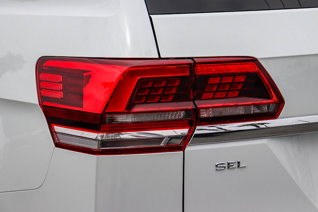 Thumbnail: 2019 Volkswagen Atlas - 19