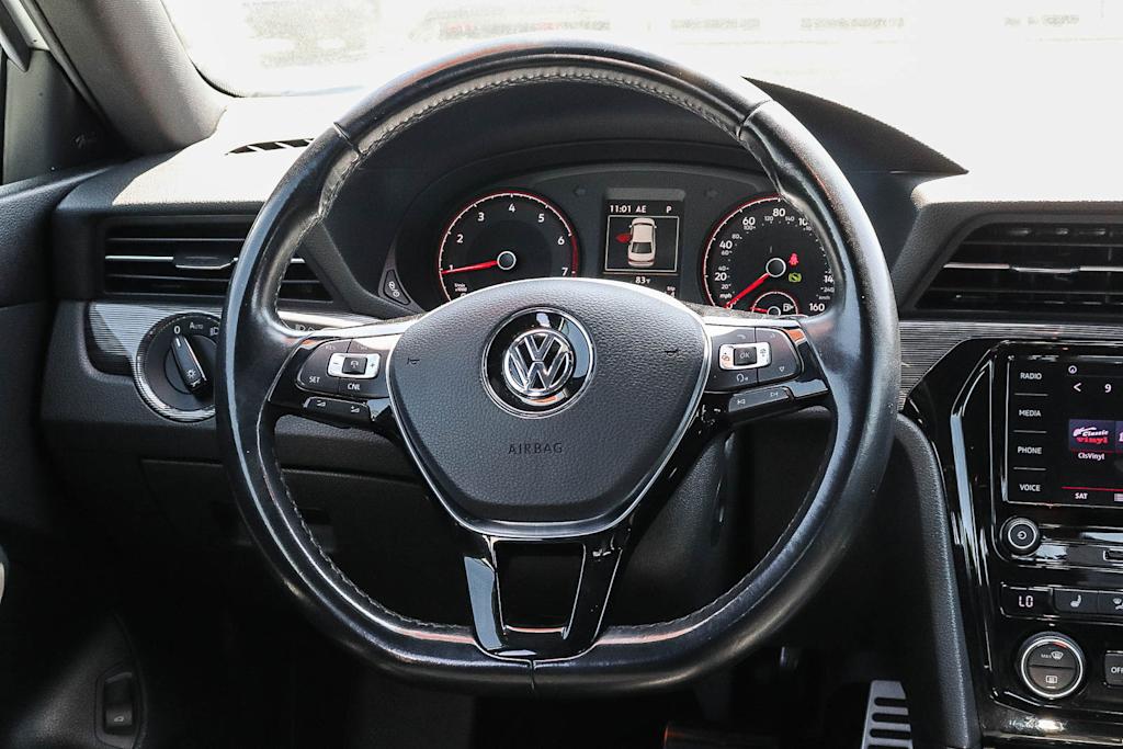 Thumbnail: 2021 Volkswagen Passat - 8