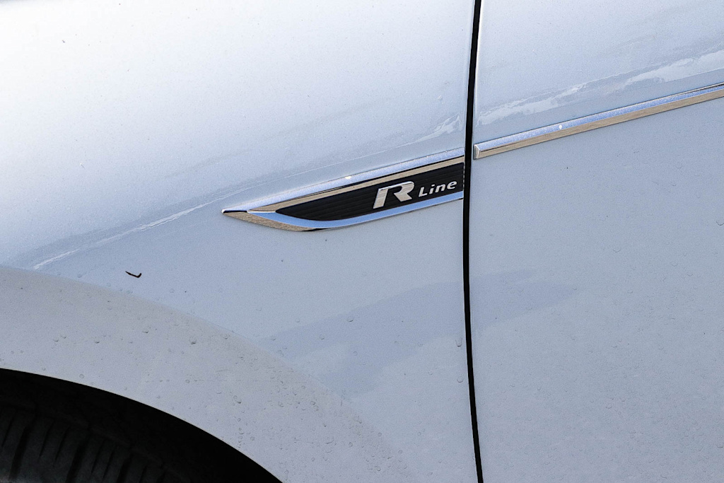Thumbnail: 2021 Volkswagen Passat - 16