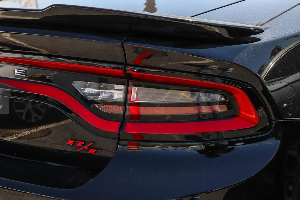 Thumbnail: 2015 Dodge Charger - 21