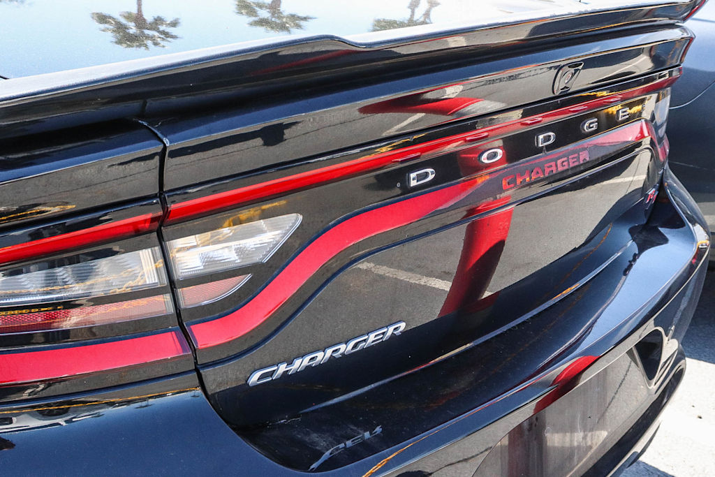 Thumbnail: 2015 Dodge Charger - 18