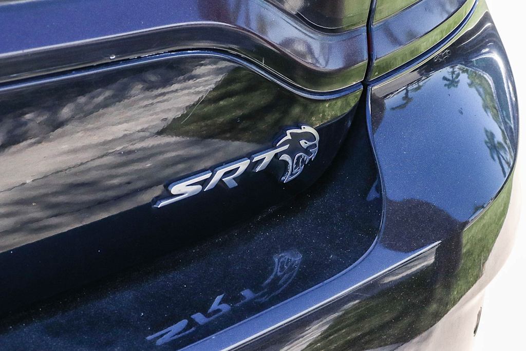 Thumbnail: 2020 Dodge Charger - 14