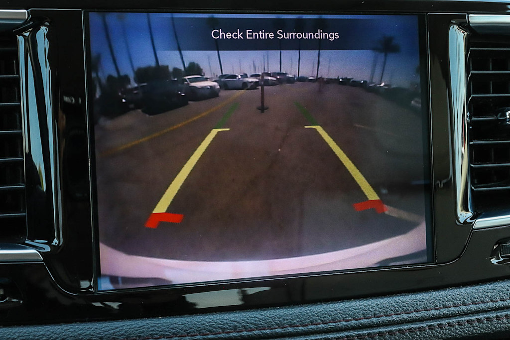 Thumbnail: 2019 Chrysler Pacifica - 31
