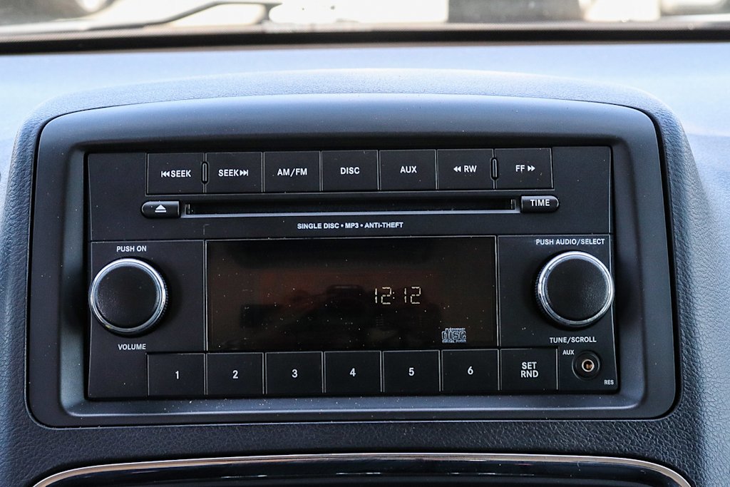 Thumbnail: 2013 Dodge Grand Caravan - 22
