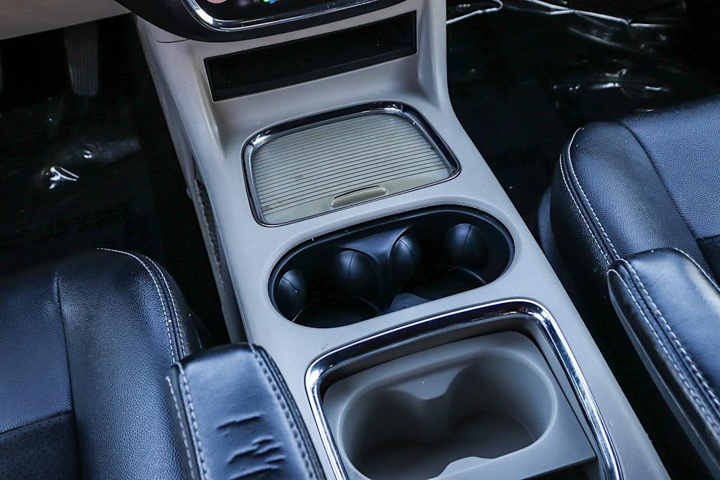 Thumbnail: 2019 Dodge Grand Caravan - 11