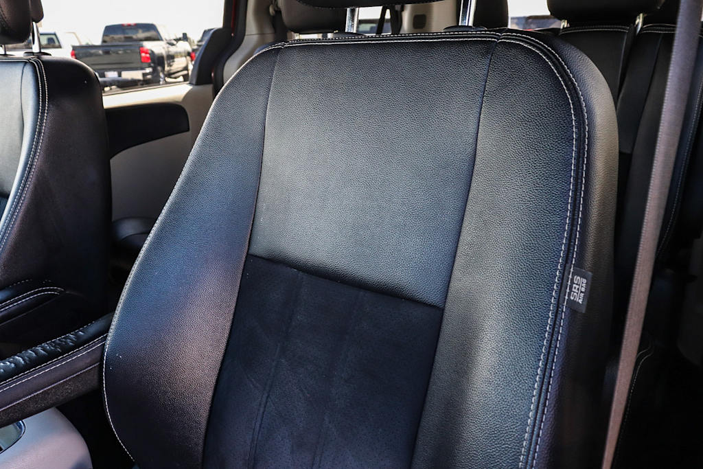 Thumbnail: 2019 Dodge Grand Caravan - 29
