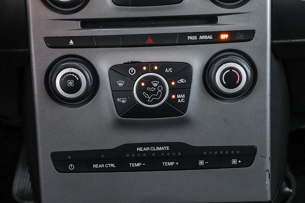 Thumbnail: 2018 Ford Flex - 23