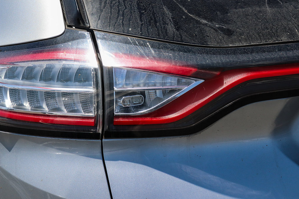 Thumbnail: 2017 Ford Edge - 16