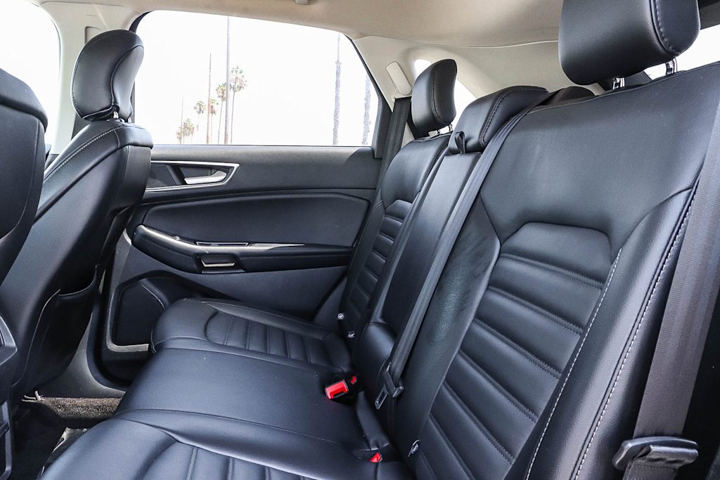 Thumbnail: 2017 Ford Edge - 12