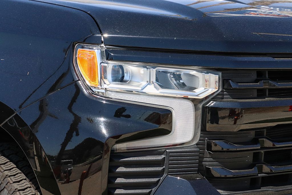 Thumbnail: 2022 Chevrolet Silverado 1500 - 19
