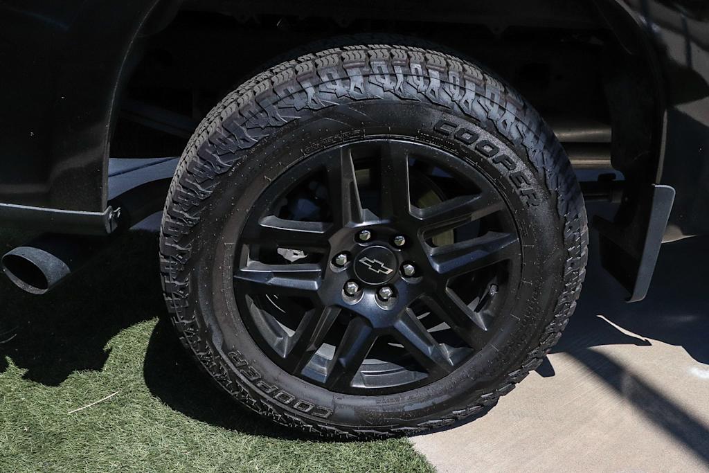 Thumbnail: 2022 Chevrolet Silverado 1500 - 16