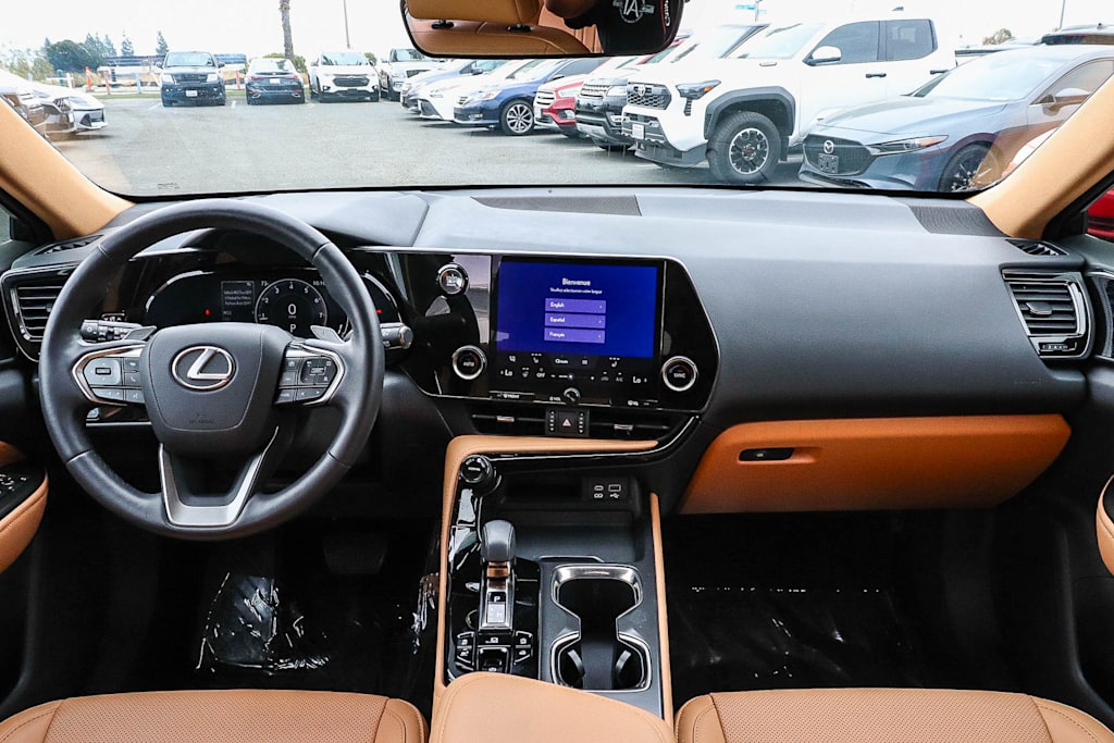 Thumbnail: 2024 Lexus ES - 2