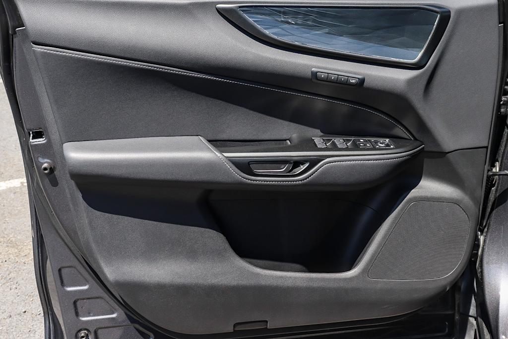 Thumbnail: 2024 Lexus ES - 25