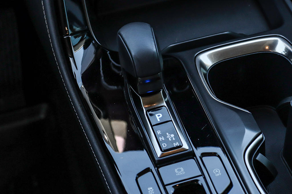 Thumbnail: 2024 Lexus ES - 11