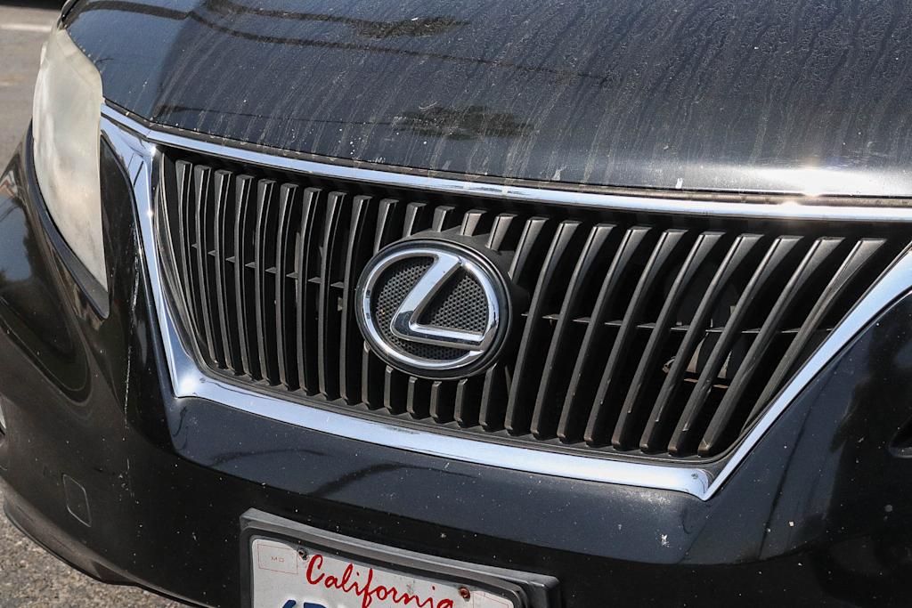 Thumbnail: 2011 Lexus RX - 15