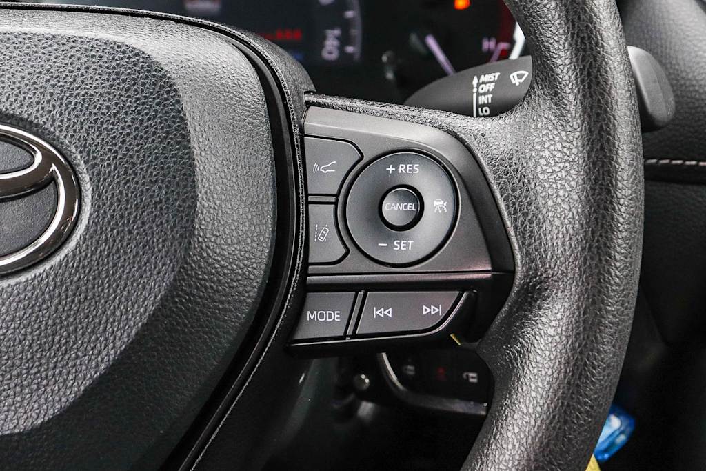 Thumbnail: 2024 Toyota RAV4 - 25