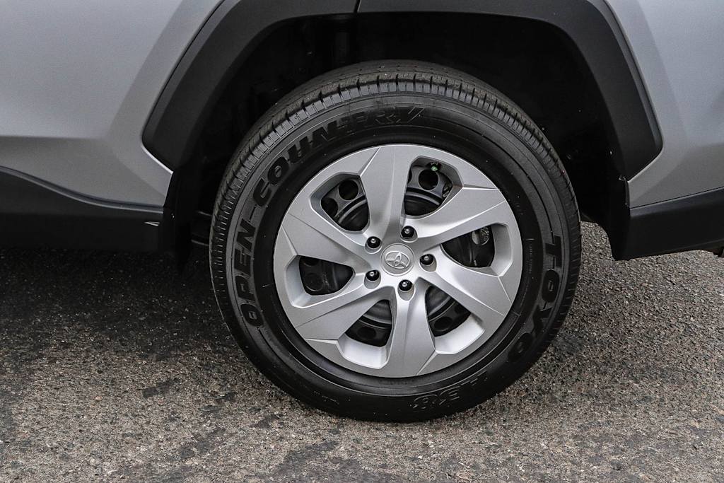 Thumbnail: 2024 Toyota RAV4 - 7