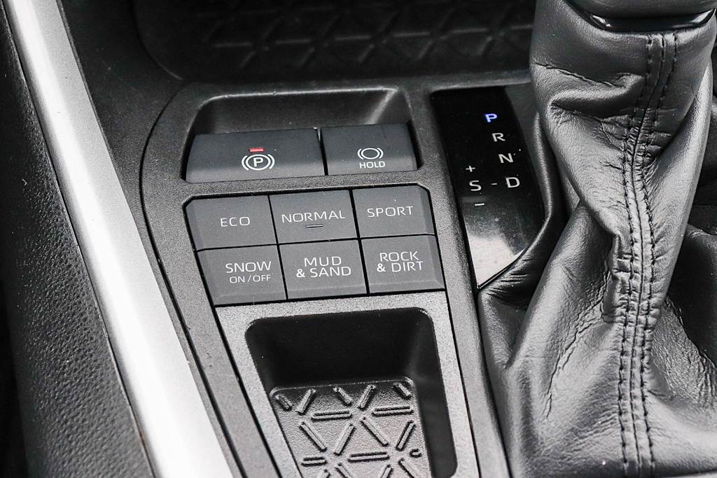 Thumbnail: 2024 Toyota RAV4 - 26