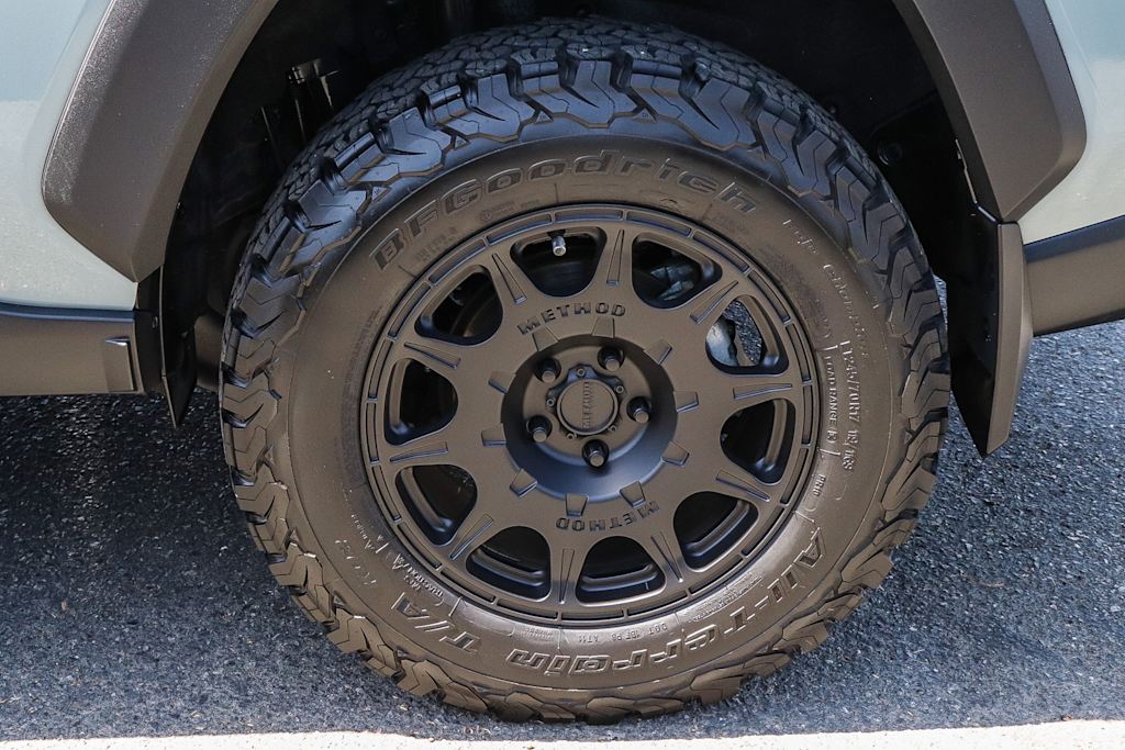 Thumbnail: 2019 Toyota RAV4 - 6