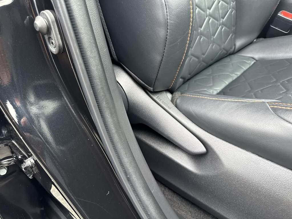 Thumbnail: 2022 Toyota RAV4 - 32