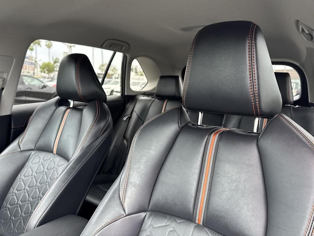 Thumbnail: 2022 Toyota RAV4 - 10