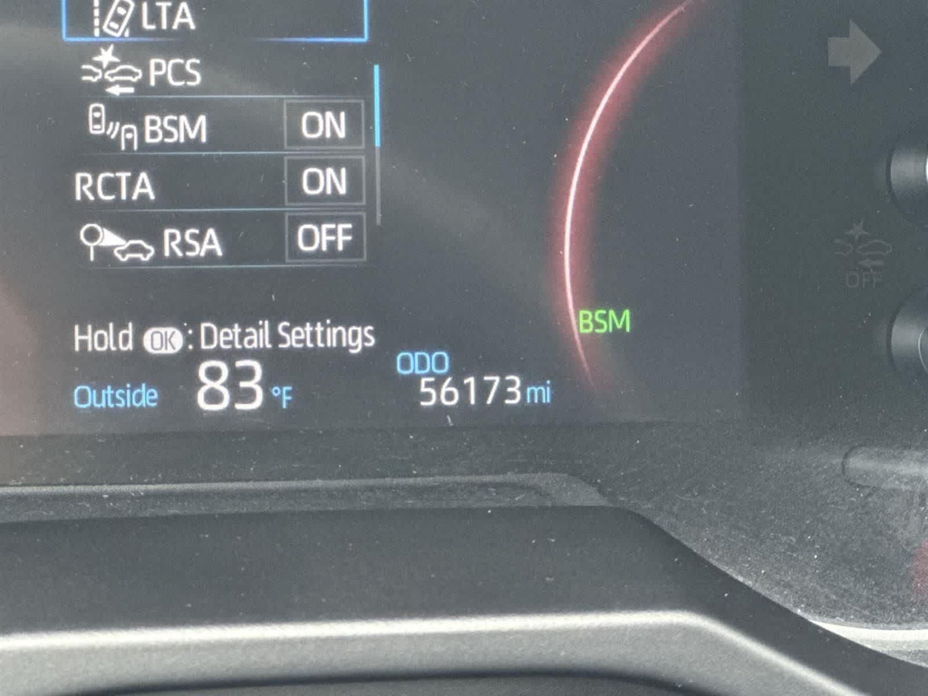 Thumbnail: 2022 Toyota RAV4 - 14