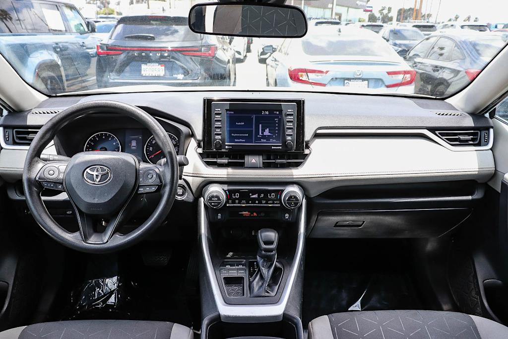 Thumbnail: 2022 Toyota RAV4 - 2