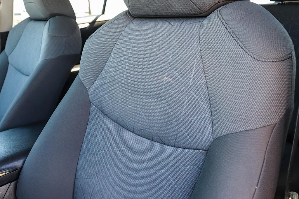 Thumbnail: 2020 Toyota RAV4 - 32