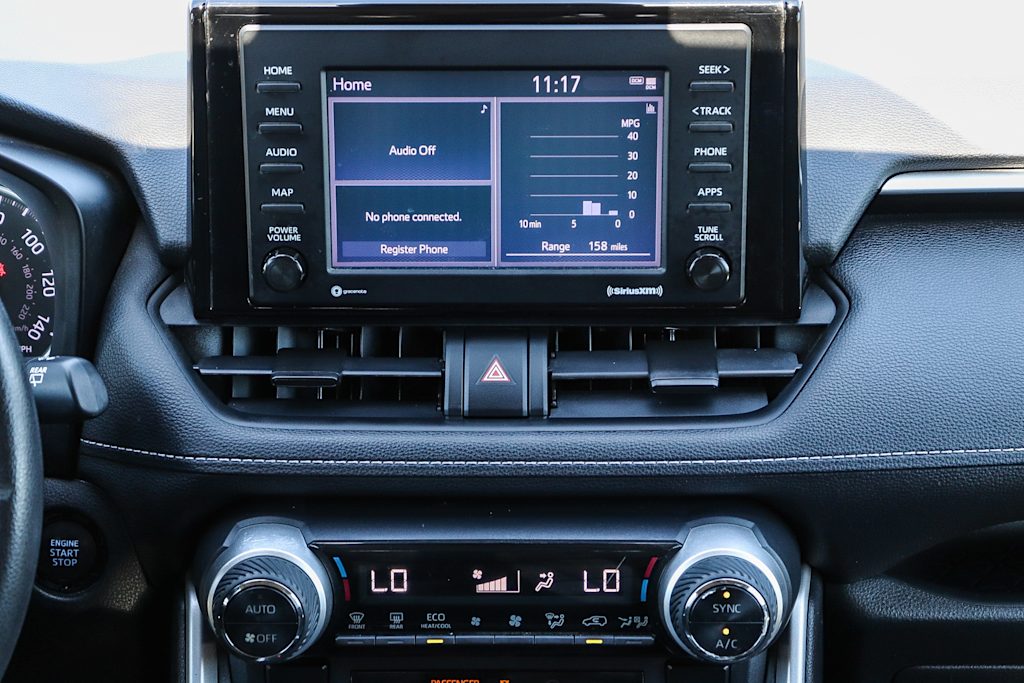 Thumbnail: 2020 Toyota RAV4 - 13