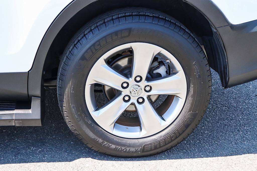 Thumbnail: 2015 Toyota RAV4 - 7