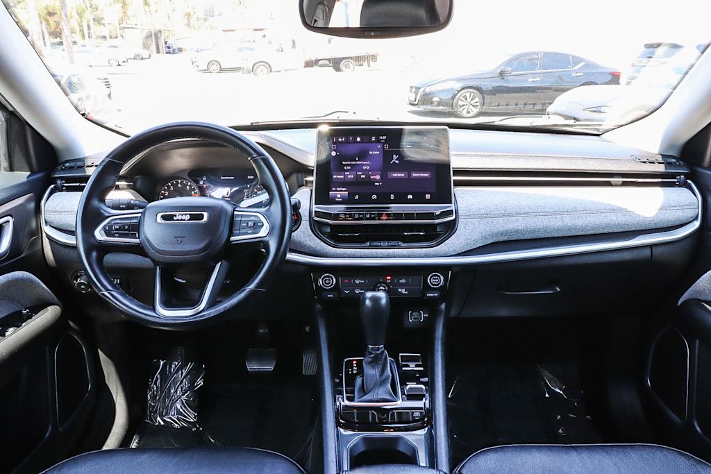 Thumbnail: 2022 Jeep Compass - 2