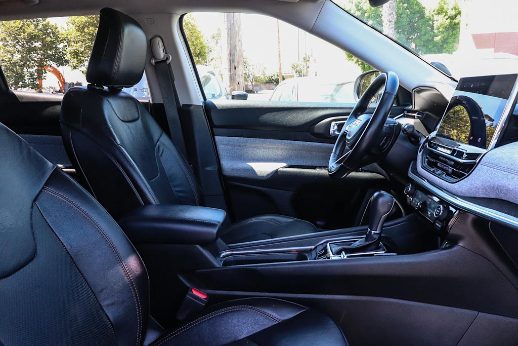 Thumbnail: 2022 Jeep Compass - 9