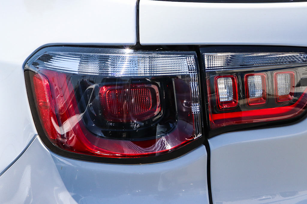 Thumbnail: 2022 Jeep Compass - 21