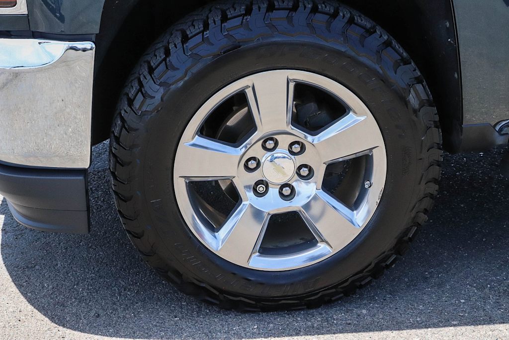 Thumbnail: 2018 Chevrolet Silverado 1500 - 24