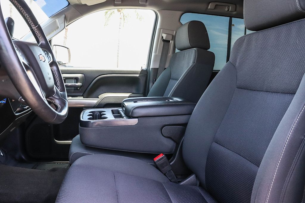 Thumbnail: 2018 Chevrolet Silverado 1500 - 10