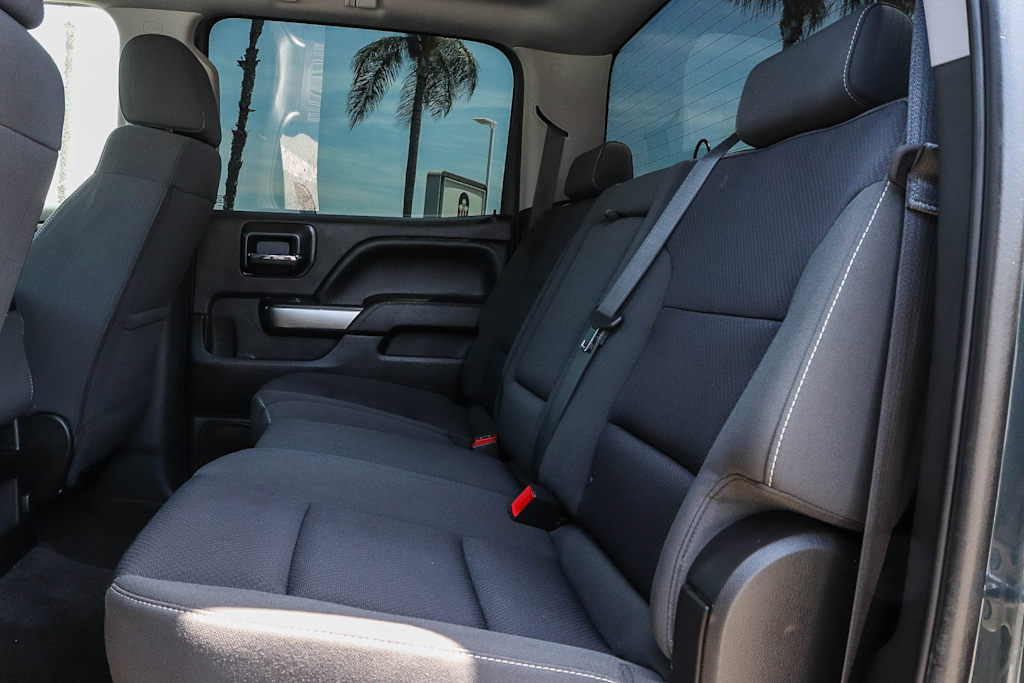 Thumbnail: 2018 Chevrolet Silverado 1500 - 11
