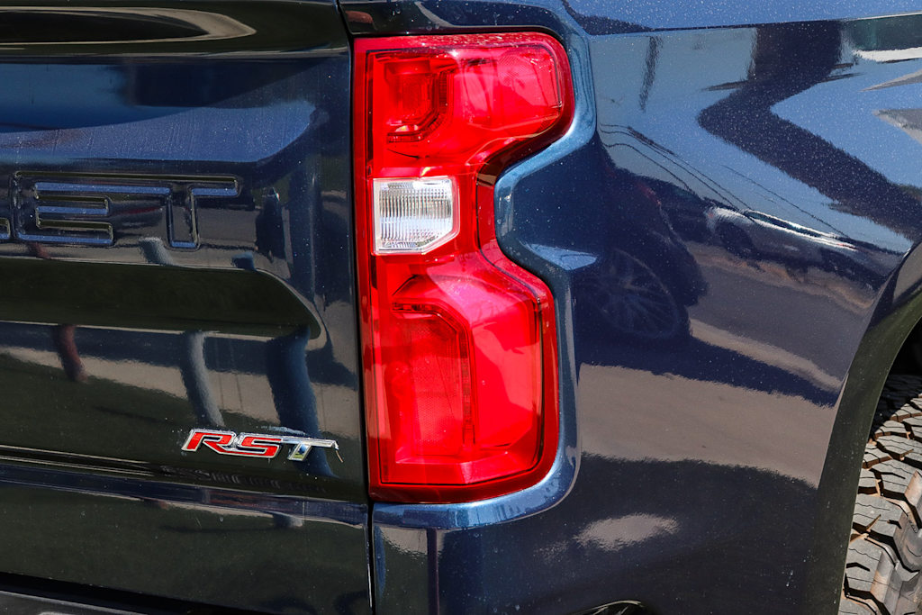 Thumbnail: 2021 Chevrolet Silverado 1500 - 7