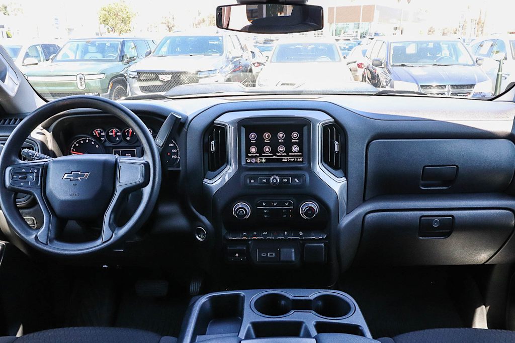 Thumbnail: 2025 Chevrolet Silverado 1500 - 2