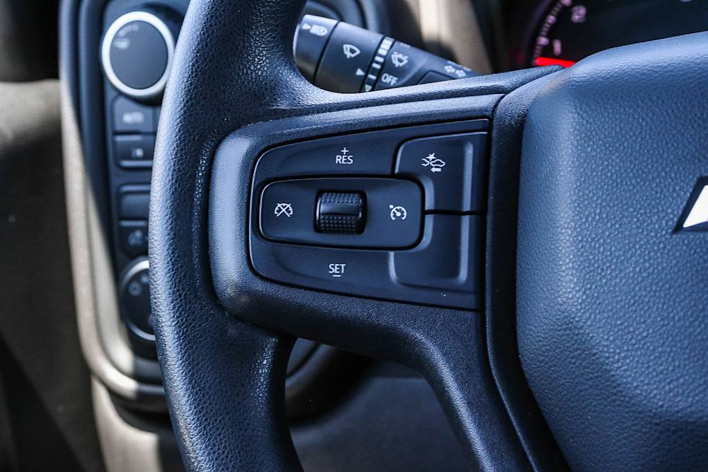 Thumbnail: 2025 Chevrolet Silverado 1500 - 26