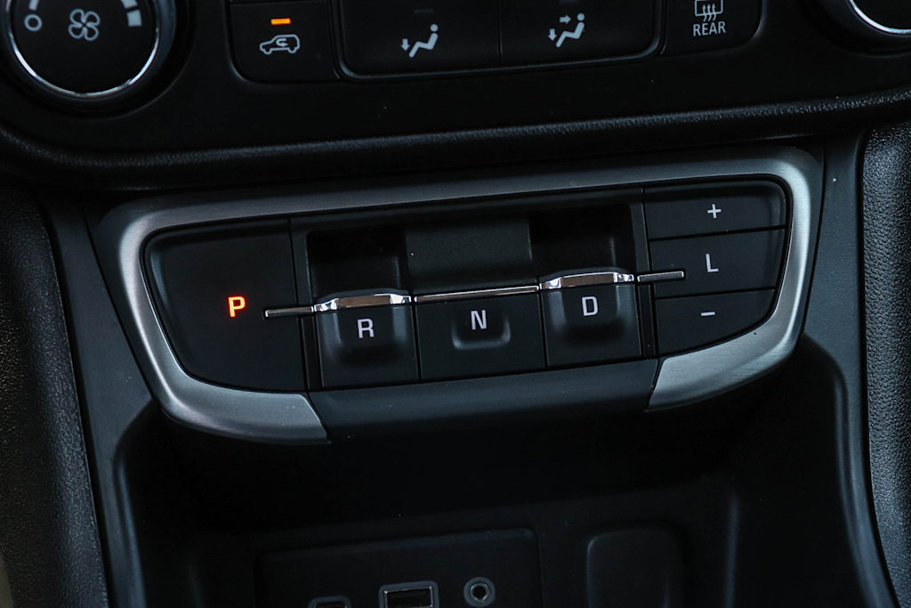 Thumbnail: 2024 GMC Terrain - 27