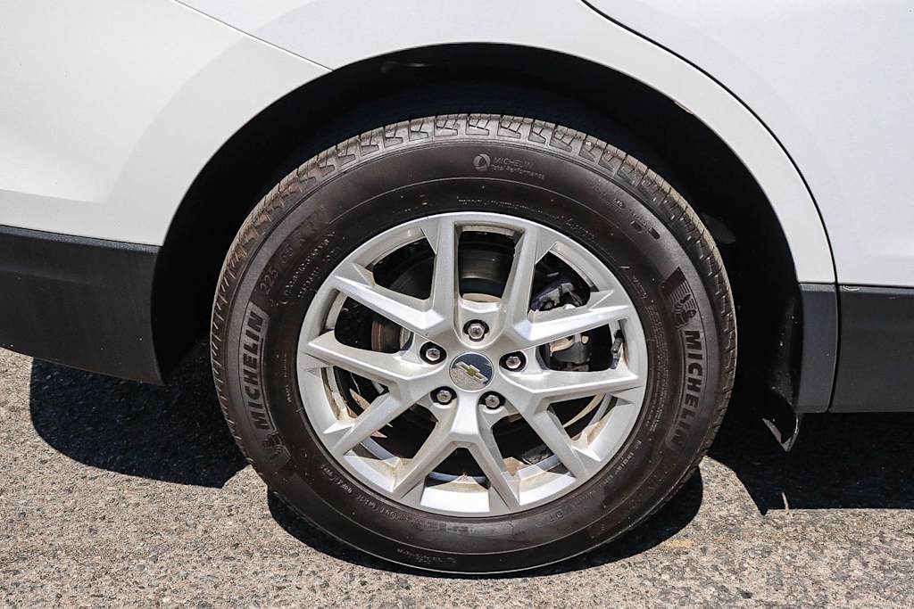 Thumbnail: 2023 Chevrolet Equinox - 23