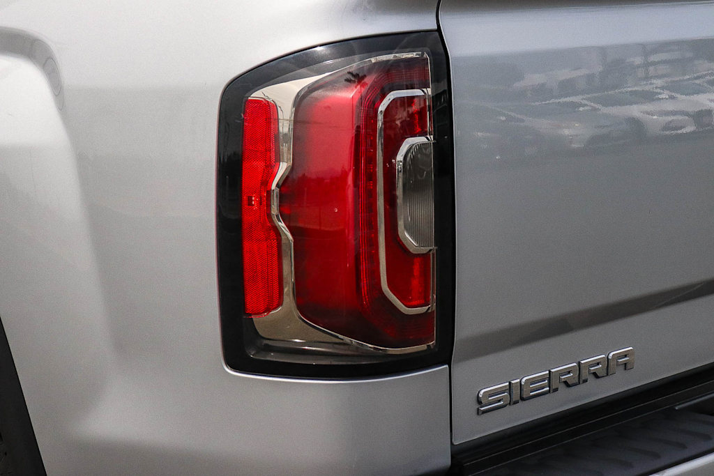 Thumbnail: 2017 GMC Sierra 1500 - 20