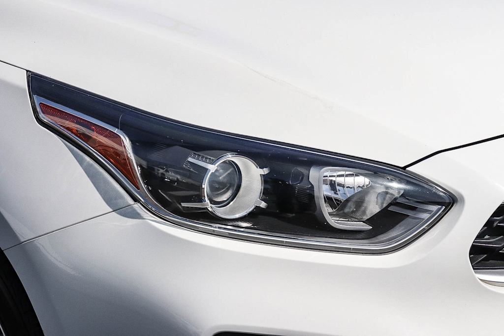 Thumbnail: 2020 Kia Forte - 18