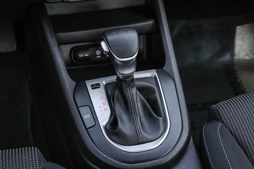Thumbnail: 2020 Kia Forte - 14