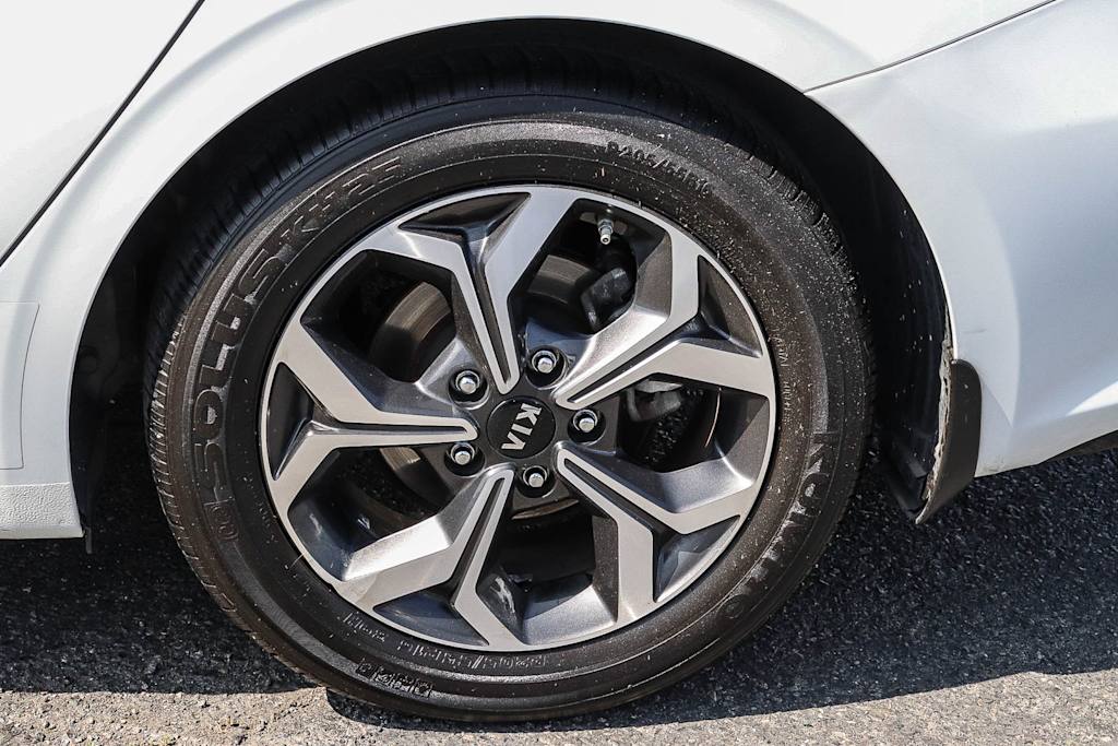 Thumbnail: 2020 Kia Forte - 7
